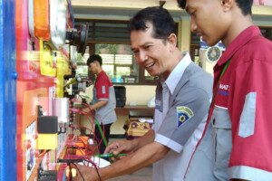 Teknik Kendaraan Ringan (TKR)